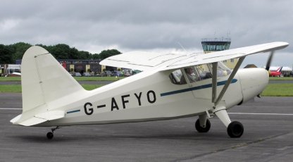 Stinson Voyager.